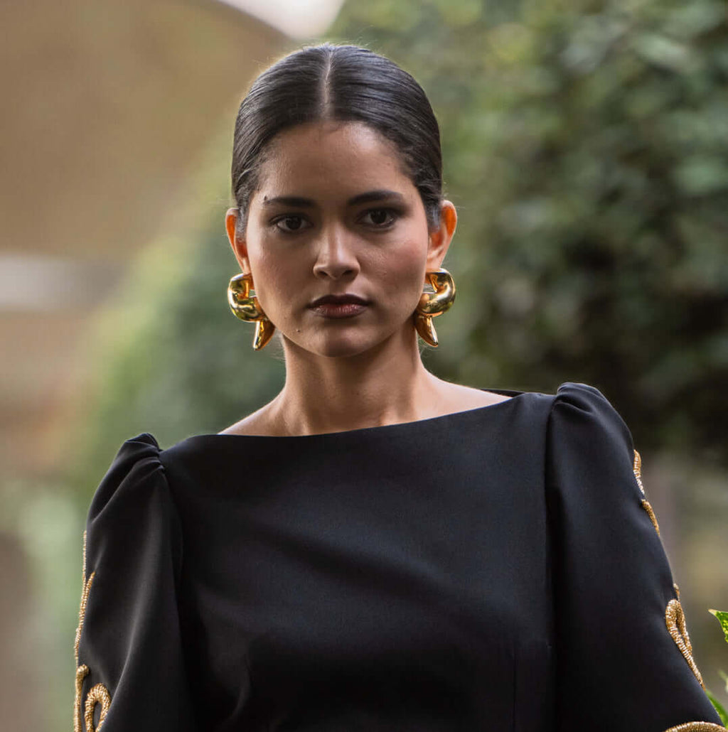 Connie Twist Gold Earrings